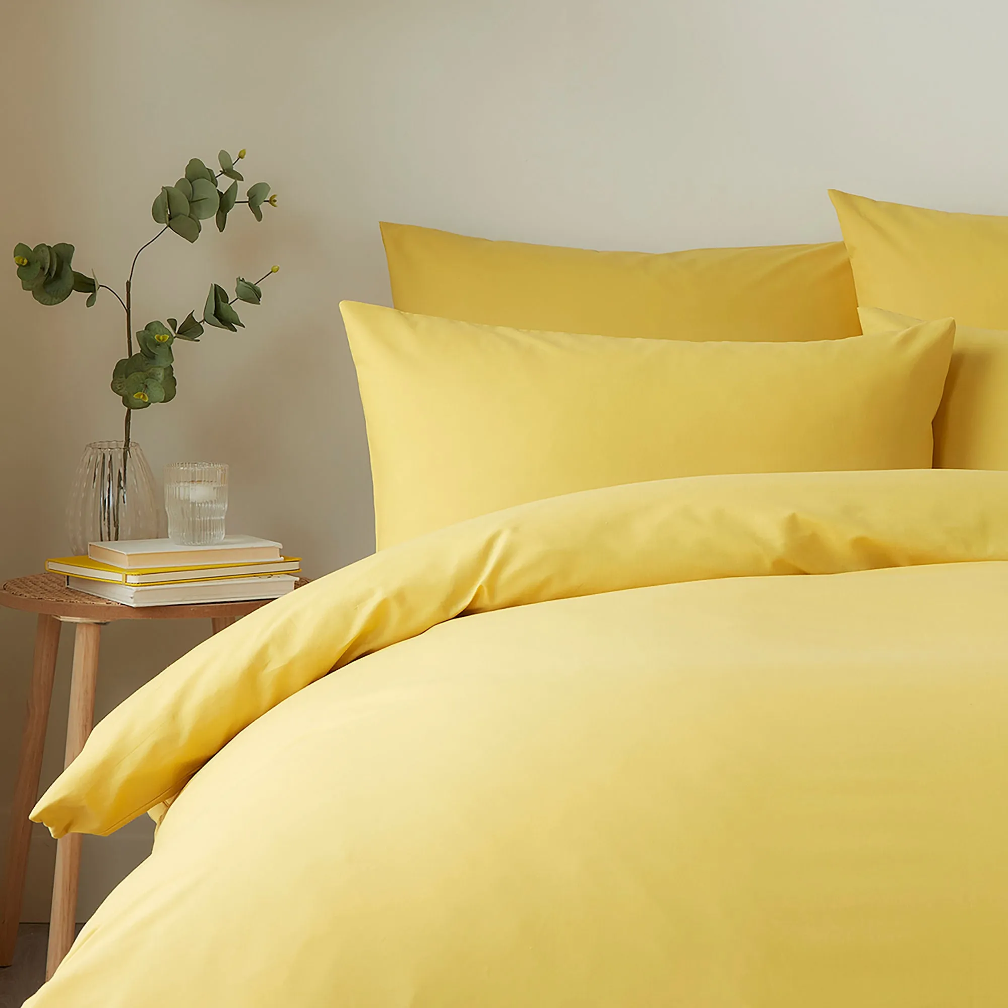 Appletree Pure Cotton Duvet Cover Set by Appletree Style in Yellow