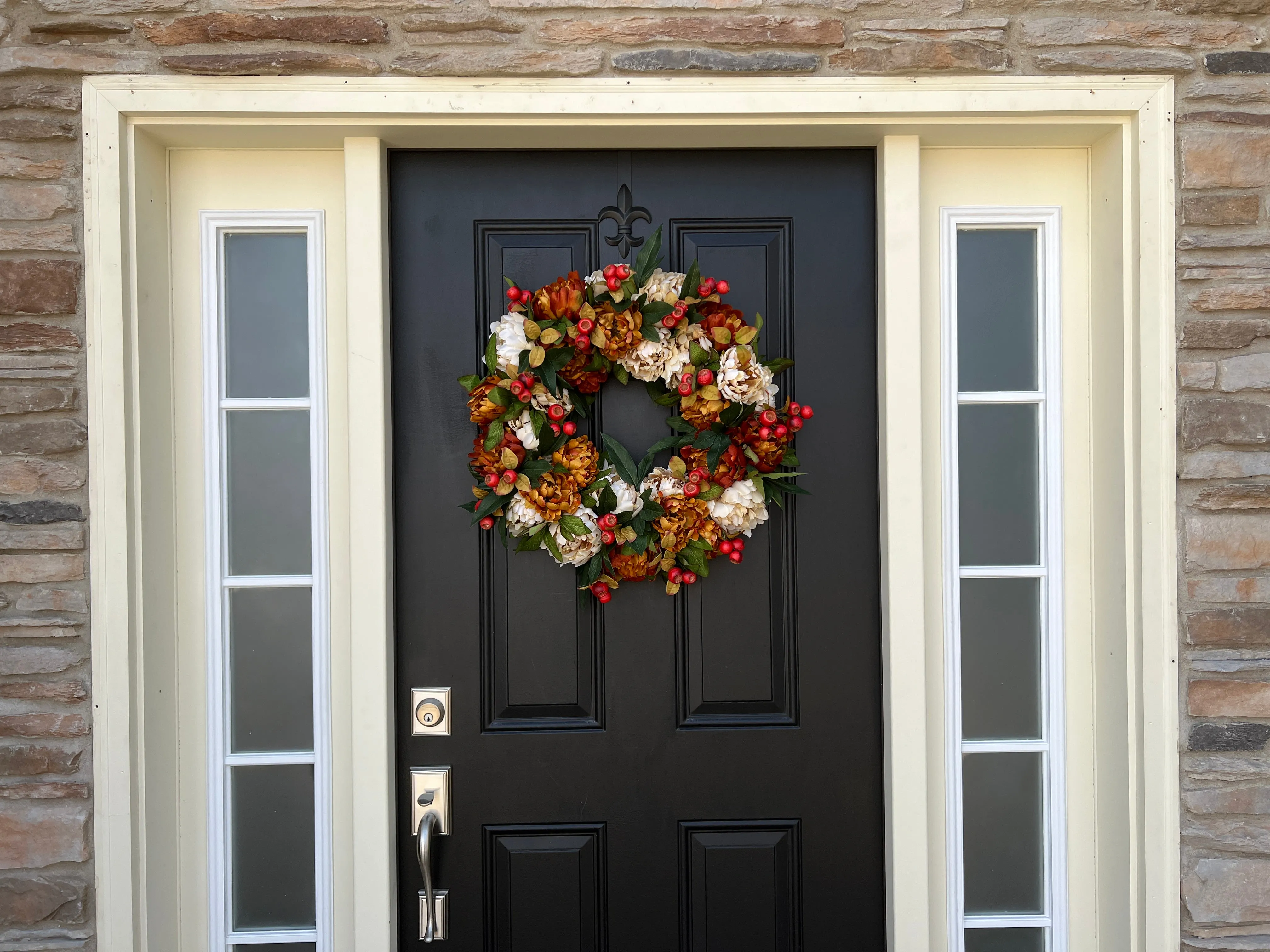 Classic Fall Peony Wreath with Pods