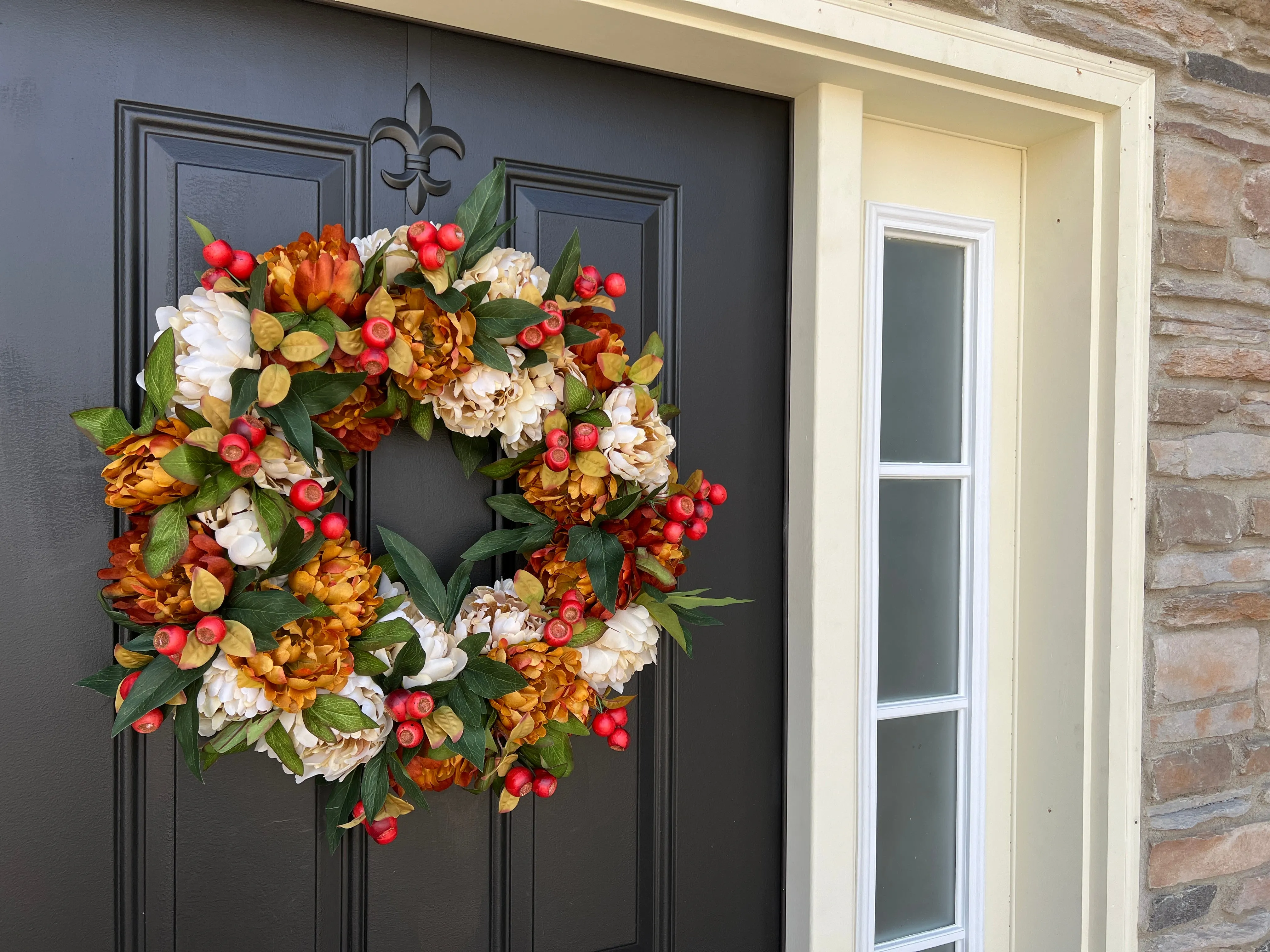 Classic Fall Peony Wreath with Pods