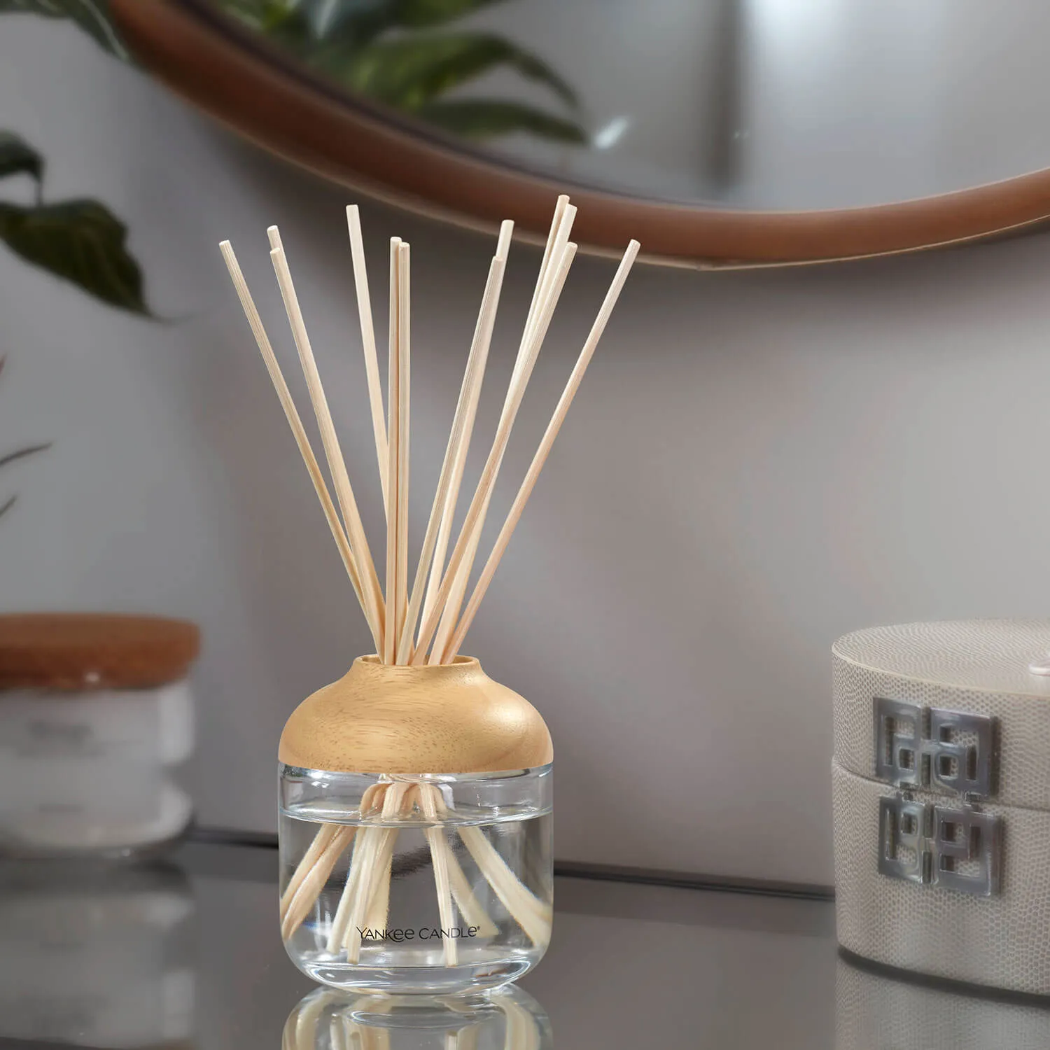 Crisp Campfire Apple Reed Diffuser 120ml