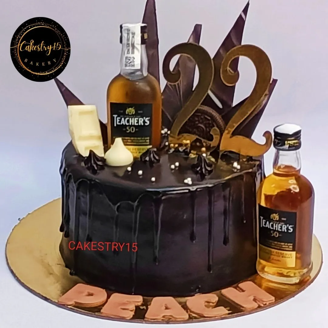 Whisky Teachers 1kg Cake
